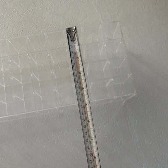 52 unit arcylic organizer - Picture 5 of 7